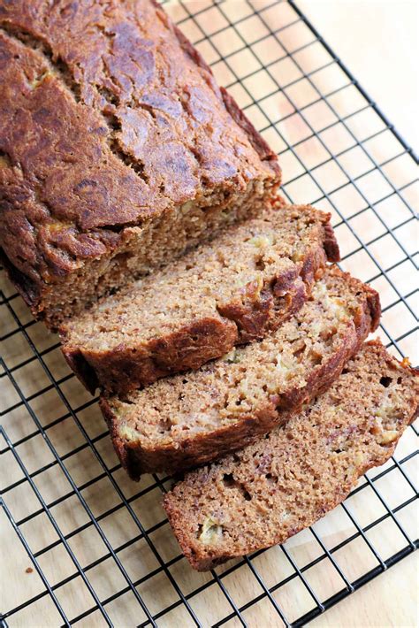 Easy Healthy Banana Bread Recipe (Delicious & Moist) - Kindly Unspoken