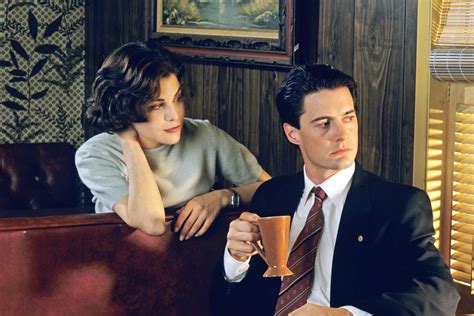 The 'Twin Peaks' Cast: Then and Now [Photos]