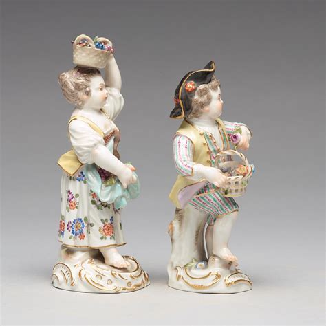 Two Meissen porcelain figurines, 20th Century. - Bukowskis