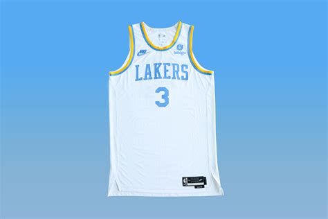 Lakers Classic Edition Jersey 2023 Photo Gallery | NBA.com