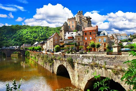 Les 12 plus beaux villages d’Aveyron