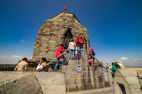 10 Religious Places in Kashmir: Kashmir Spiritual Destinations