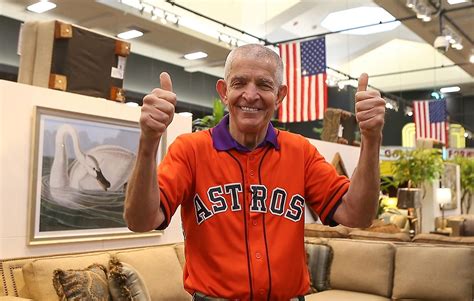 Mattress Mack seeks to cover his bases with big wagers on the Astros