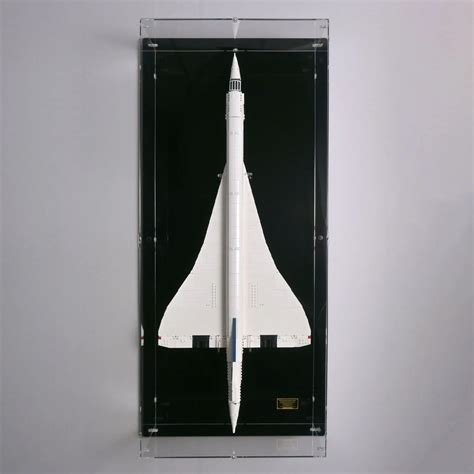 Wallmounted LEGO Concorde Acrylic Display Case | iDisplayit