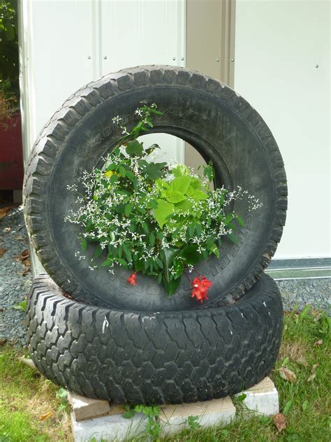 More Tire Planters | Gardening | Pinterest