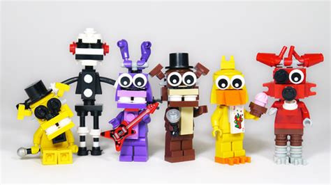 LEGO Five Nights at Freddy's Animatronics (Doublefig) | Flickr