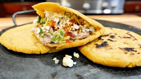 How to make Gorditas with Beans and Cheese | Corn Masa Pockets filled with beans and cheese ...