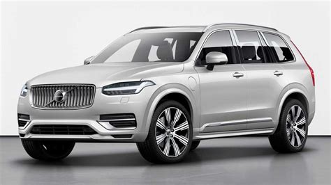 Volvo модернизировала кроссовер XC90 и добавила ему KERS