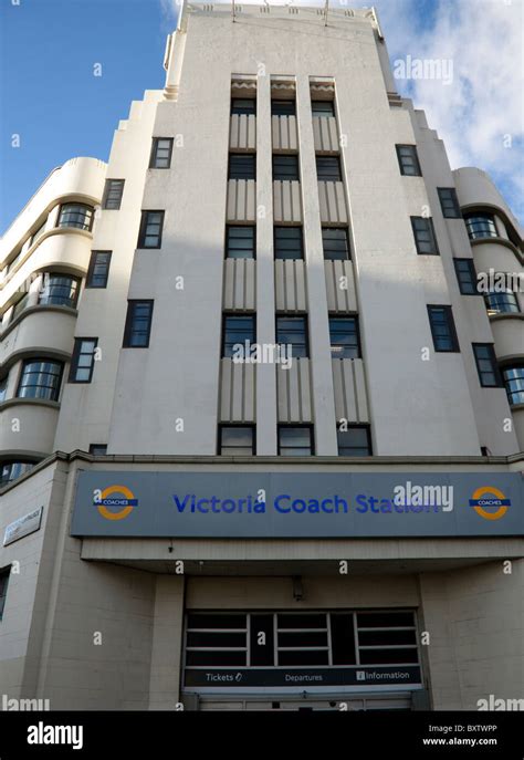 Victoria Coach Station, London Stock Photo - Alamy