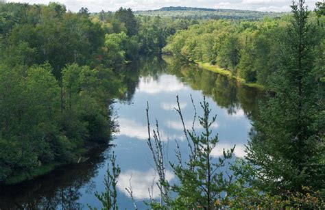 Pine River Trail Photo, Wisconsin Trail Guide