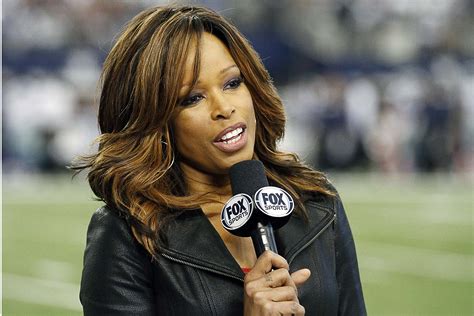 Sideline Sign Off: Fox Sports' Pam Oliver Finishes Her NFL Farewell ...