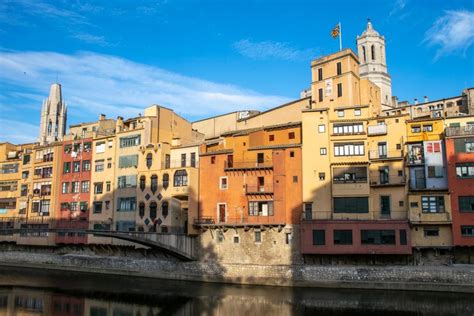 Tips For Exploring Girona Old Town in Spain - Travelsewhere