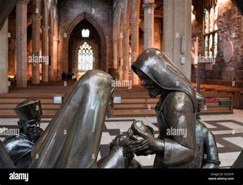 Sheffield Cathedral in Sheffield City Centre, South Yorkshire UK Stock Photo - Alamy