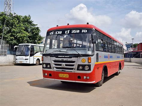 KSRTC RPK 304 y ATC 207 Thiruvananthapuram – Palakkad fondo de pantalla | Pxfuel