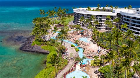 Swimming Pools & Waterslides | Hilton Waikoloa Village Hawaii Resort