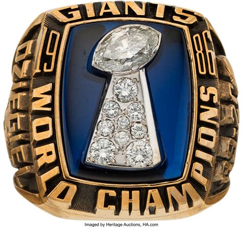 1986 New York Giants Super Bowl XXI Championship Ring Presented to | Lot #50639 | Heritage Auctions