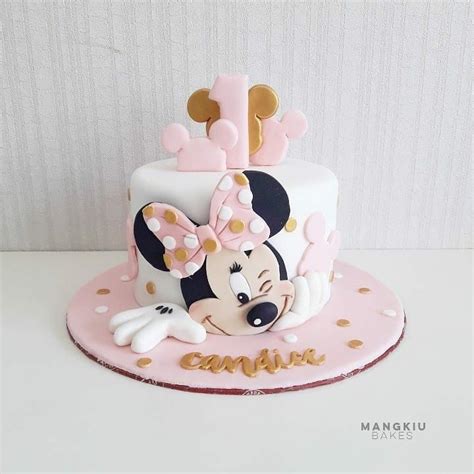 Minnie Mouse Pink Gold Cake | Minnie mouse birthday cakes, Minnie birthday, Minnie cake