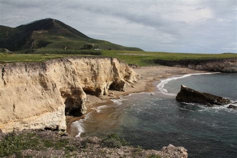 Coon Creek Beach - Montana de Oro State Park in Los Osos, CA - California Beaches