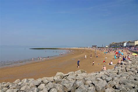 Morecambe Beach - Enjoy the Classic English Seaside - Go Guides