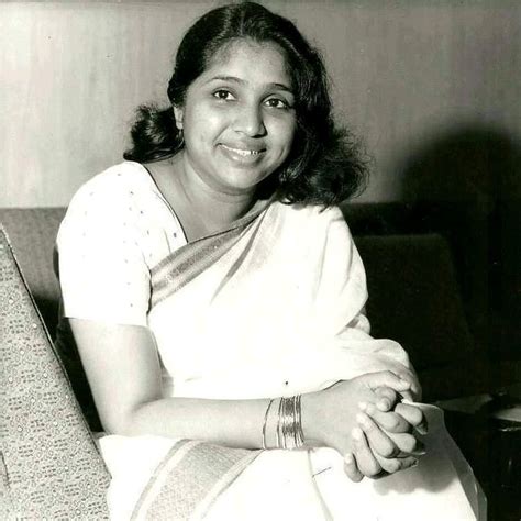 Asha Bhosle. Indian playback singer. | Indian bollywood actress ...