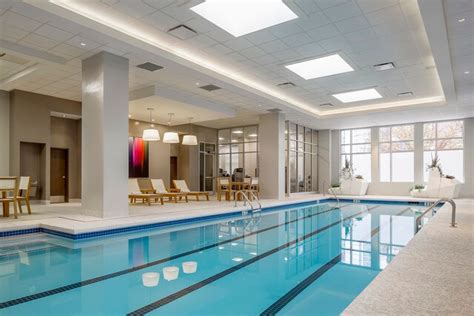 Dive into the Best Hotel Pools in Atlanta | Discover Atlanta