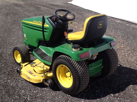 John Deere GT235 Riding Lawn Tractor Mower 48" Deck | eBay