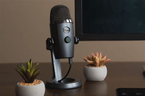 Blue Yeti Nano Microphone — Specs, Price, Pros & Cons