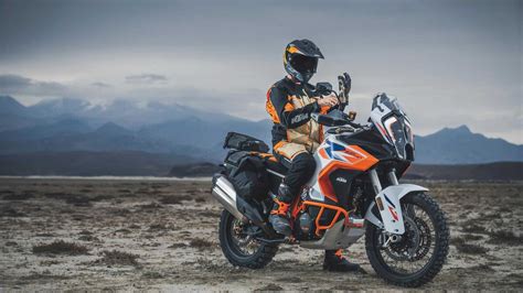 2023 KTM 1290 Super Adventure R Doesn't Need Roads To Have A Good Time