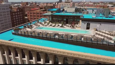 Downtown St. Louis hotel that opened in 2019 up for sale | ksdk.com