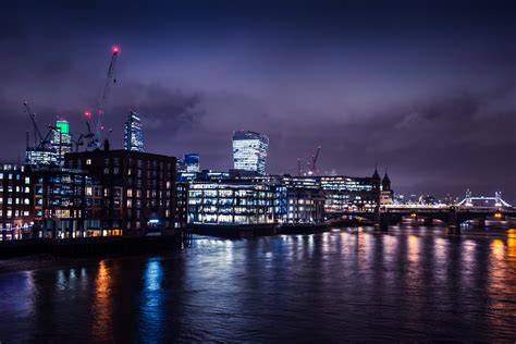 River Thames By Night Royalty-Free Stock Photo