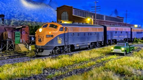 One of the largest model railroad HO scale layouts in the United States ...