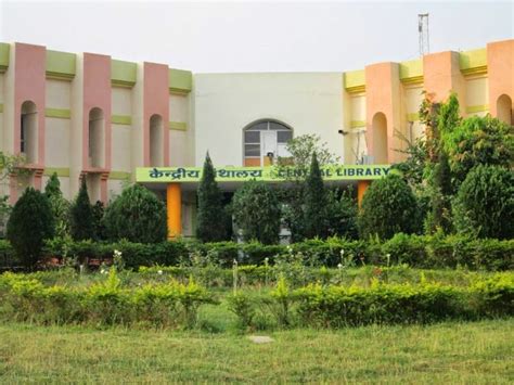 Guru Ghasidas Vishwavidyalaya - [GGV] Bilaspur: Admission, Courses ...