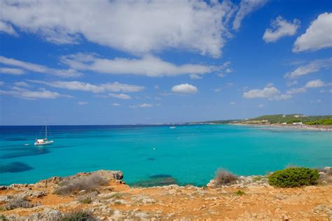 Son Bou: the largest and longest beach in Menorca | VOLARE MAGAZINE ...