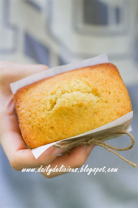 dailydelicious thai: Beurre Noisette and Vanilla Bean cake