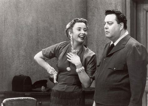 Alice & Ralph Cramden...The Honeymooners | Honeymooners tv, Jackie gleason, Classic television