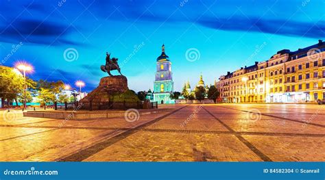 Evening Scenery of Sofia Square in Kyiv, Ukraine Stock Photo - Image of building, ancient: 84582304