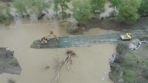 Drone Video: Pajaro River levee breach - YouTube