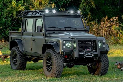 Himalaya’s Latest Custom Land Rover Defender 110 Is An Off-road Luxury ...