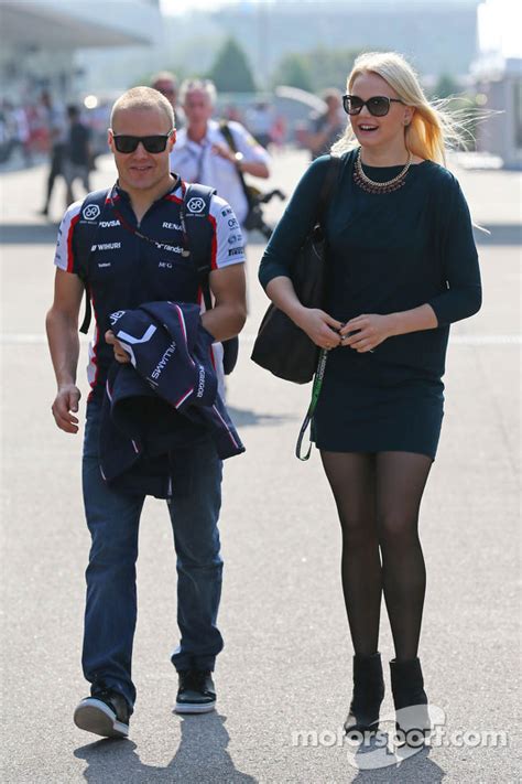 Valtteri Bottas, Williams with girlfriend Emilia Pikkarainen, Swimmer ...