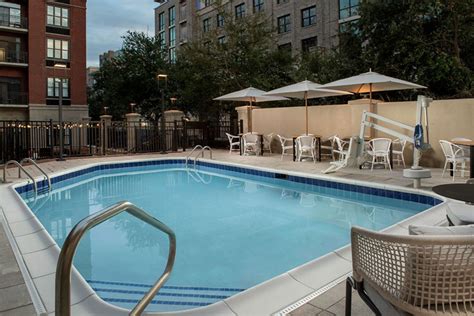 Courtyard Savannah Downtown/Historic District | Allegiant Air