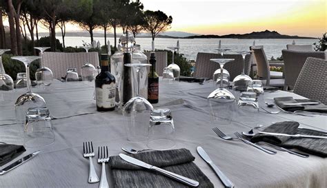 Table at Punta Baja. Baja Sardinia, Sardinia (Italy) | Sardinia, Sardinia italy, Baja