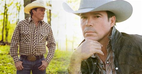 Here Are Clay Walker Songs That Made Him One Of The Most Popular Country Acts