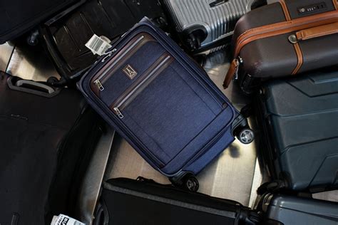 WHAT’S THE DIFFERENCE BETWEEN “LUGGAGE” AND “BAGGAGE”? – Travelpro