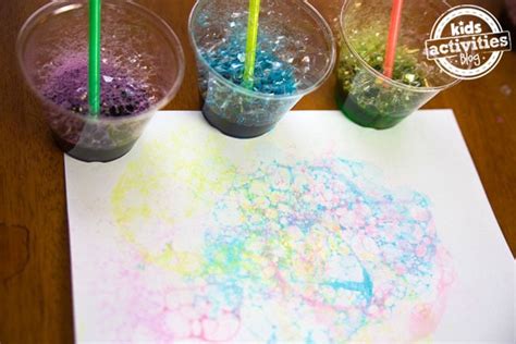 BLOWING BUBBLES TO MAKE ART - Kids Activities