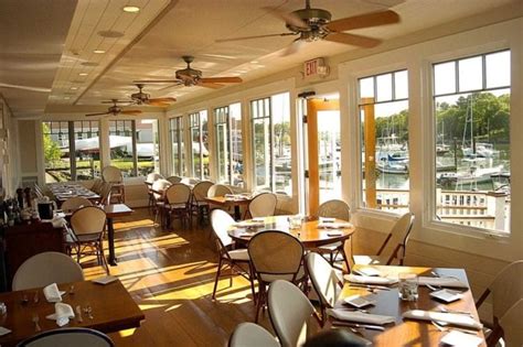 The 20 Best Seafood Restaurants in Connecticut