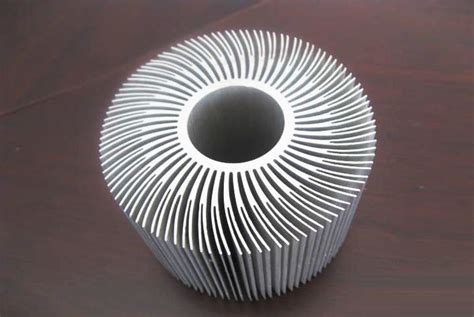 Silver Anodized Aluminum Extrusions Shapes Use For Alumiunm Heat Sink