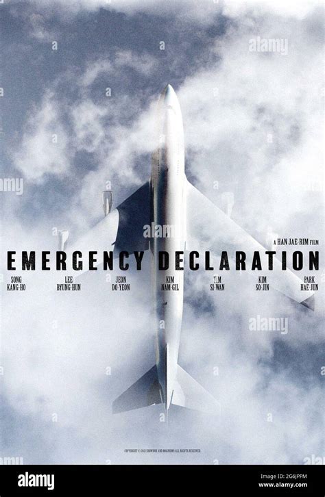 EMERGENCY DECLARATION, poster in English, 2021. © Showbox/Mediaplex / Courtesy Everett ...