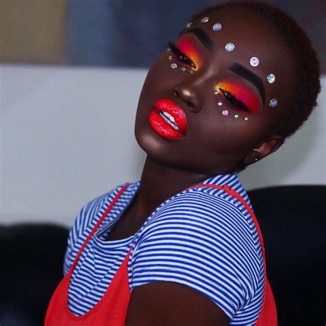 Onyx🌙 on Twitter: "Bright colors on deep dark skin | @FlossyNubian on YT… " Daniel, Hot Pink ...
