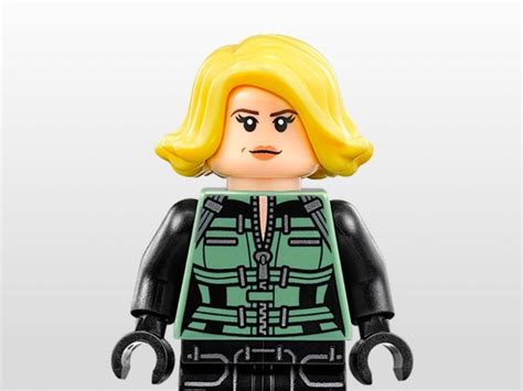 Black Widow | Characters | LEGO Marvel | Official LEGO® Shop GB