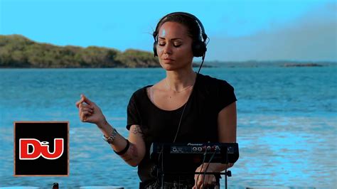 DEBORAH DE LUCA Live From Mauritius Island - YouTube